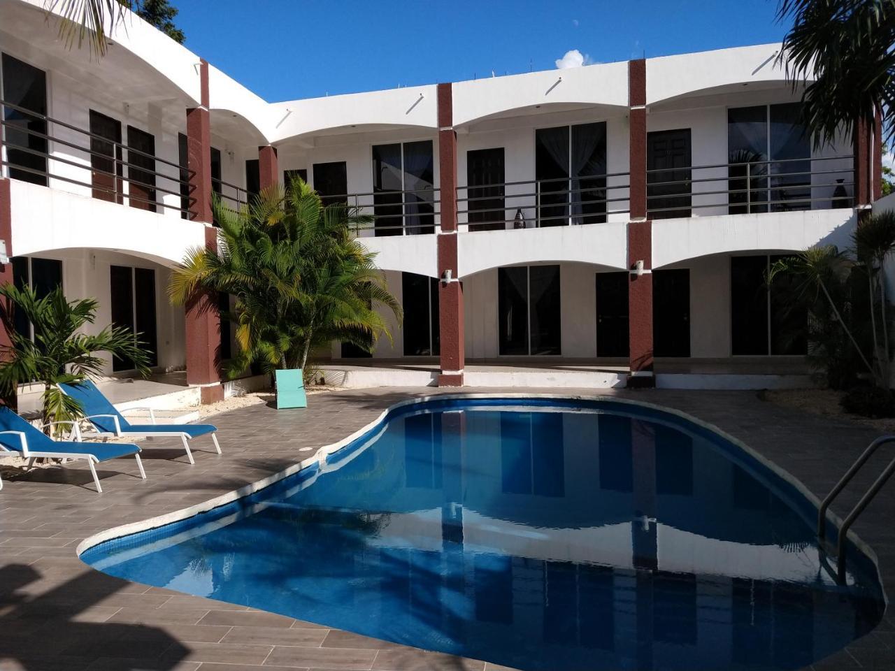 Hotel Espana 체투말 외부 사진