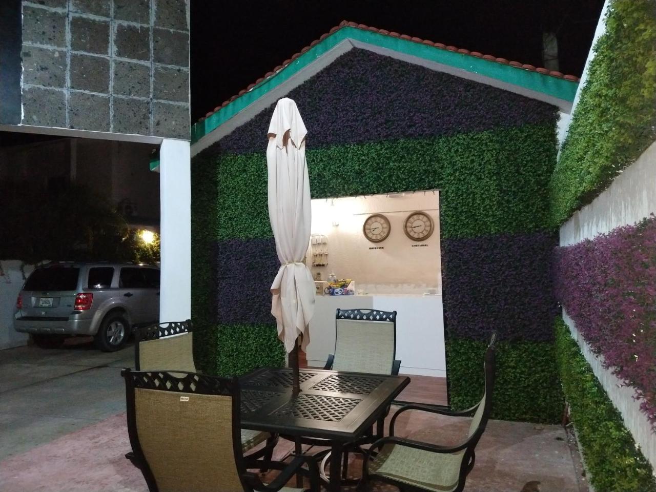 Hotel Espana 체투말 외부 사진